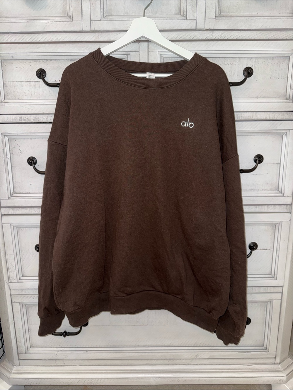 ALO Yoga Dark Brown Crewneck Sweatshirt Size L